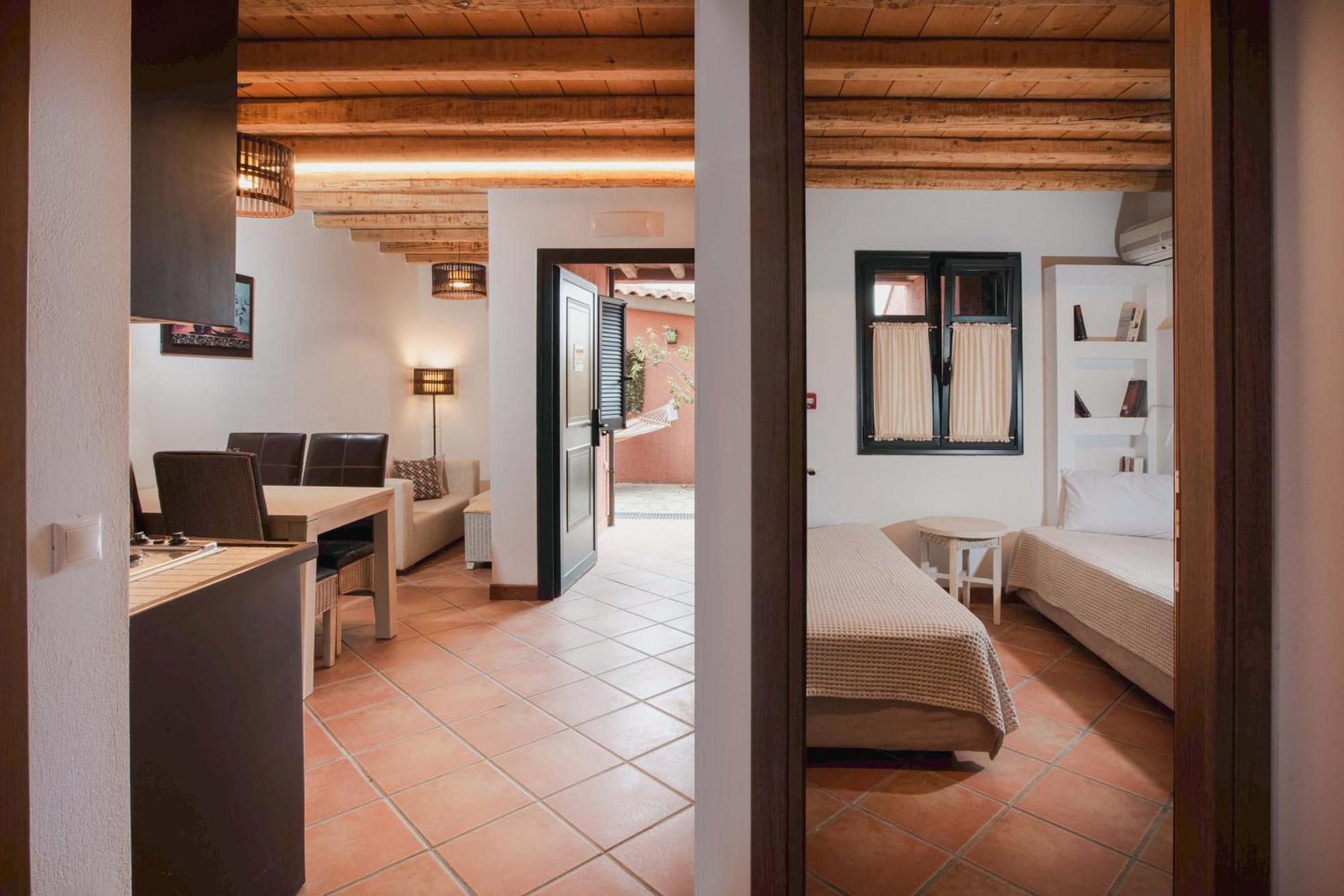 The Varos Residences Hotel Pokoj fotografie